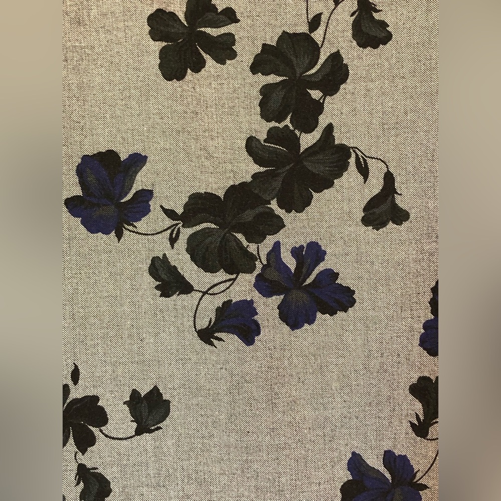 Ann Taylor Petite Skirt - Picture 2 of 3